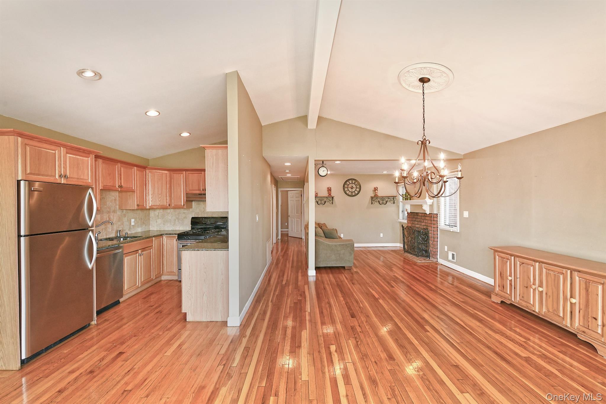 Single Family Miller Nassau County, NY 11801, MLS-943918-11