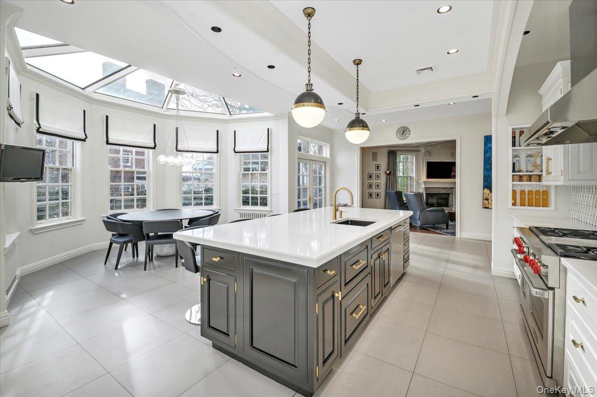 Single Family Westmoreland  Queens, NY 11363, MLS-943929-12