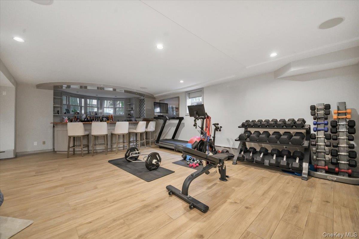 Single Family Westmoreland  Queens, NY 11363, MLS-943929-26