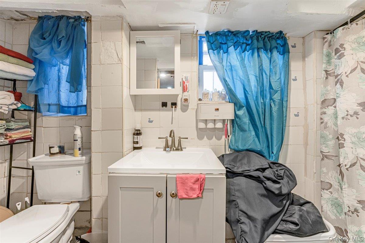 Single Family Miller Brooklyn, NY 11207, MLS-943932-18