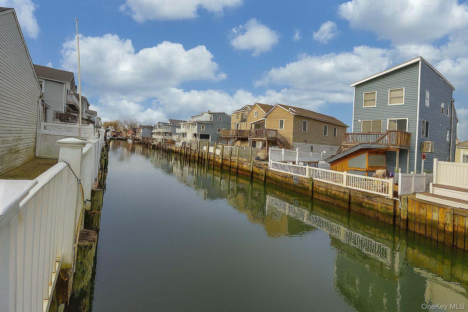 Single Family Beach  Nassau County, NY 11710, MLS-943937-17