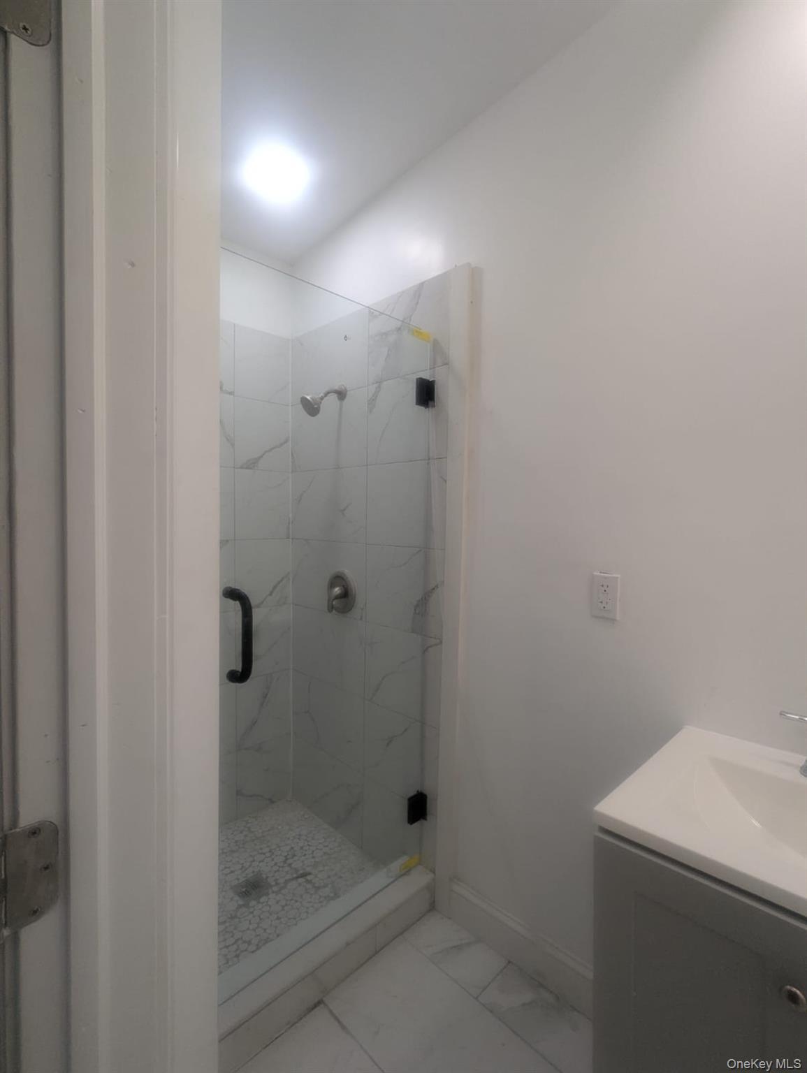 Single Family Mott  Queens, NY 11691, MLS-943963-18