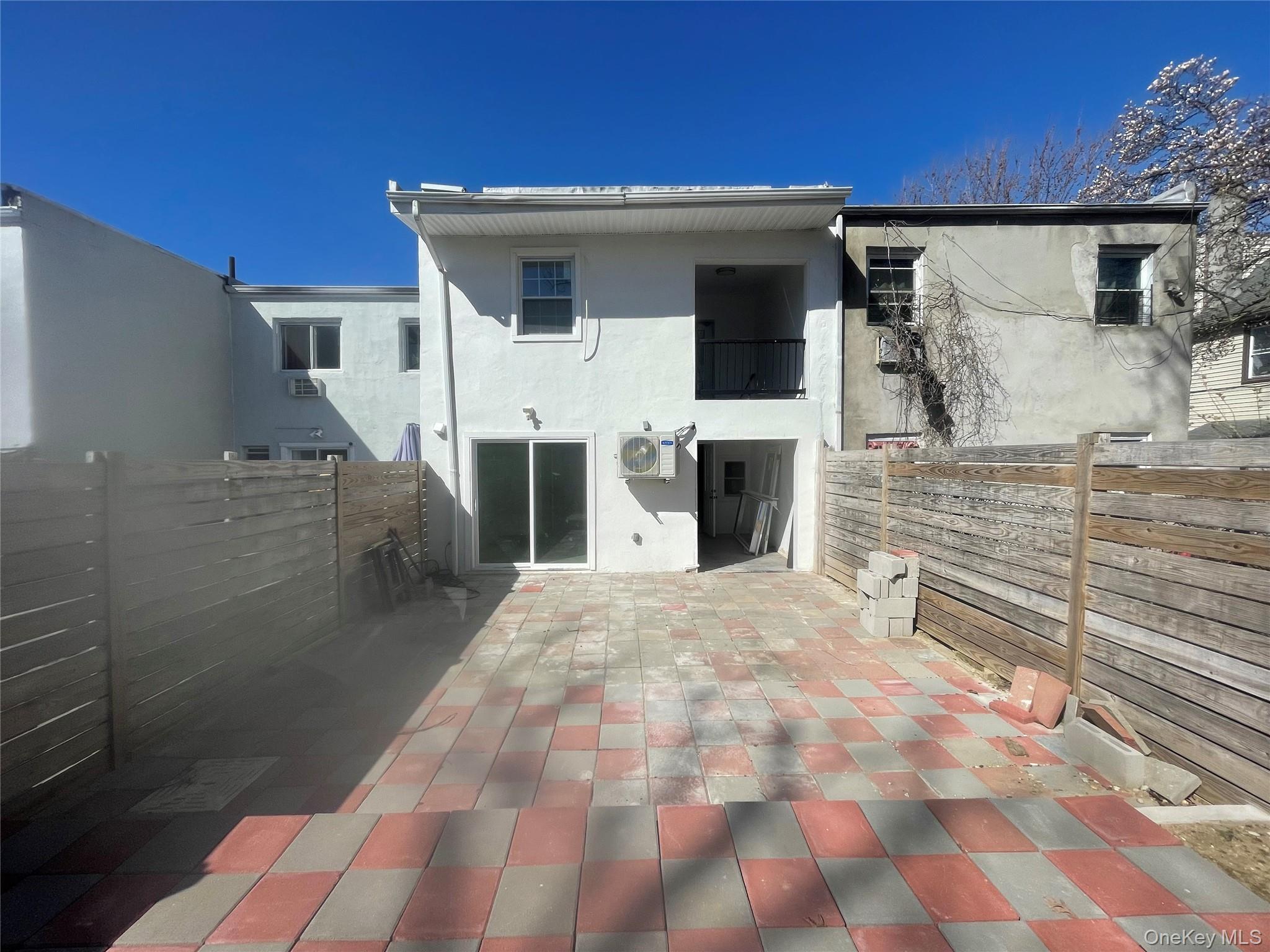 Single Family Mott  Queens, NY 11691, MLS-943963-28