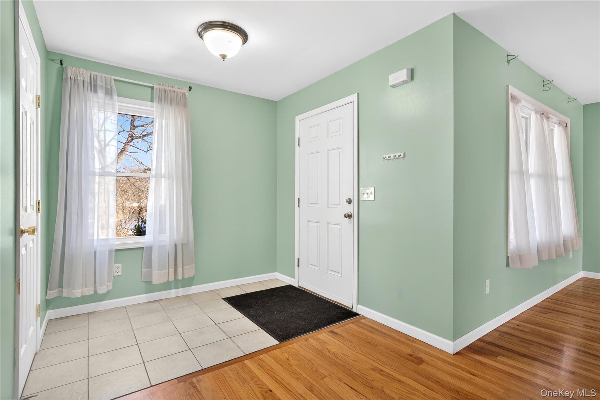 Single Family Gardner Orange County, NY 12771, MLS-944006-2