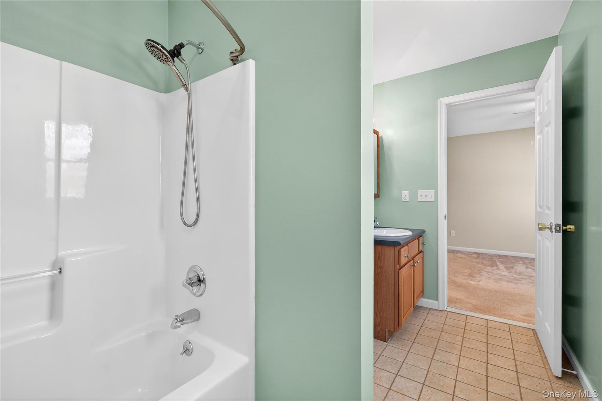 Single Family Gardner Orange County, NY 12771, MLS-944006-26