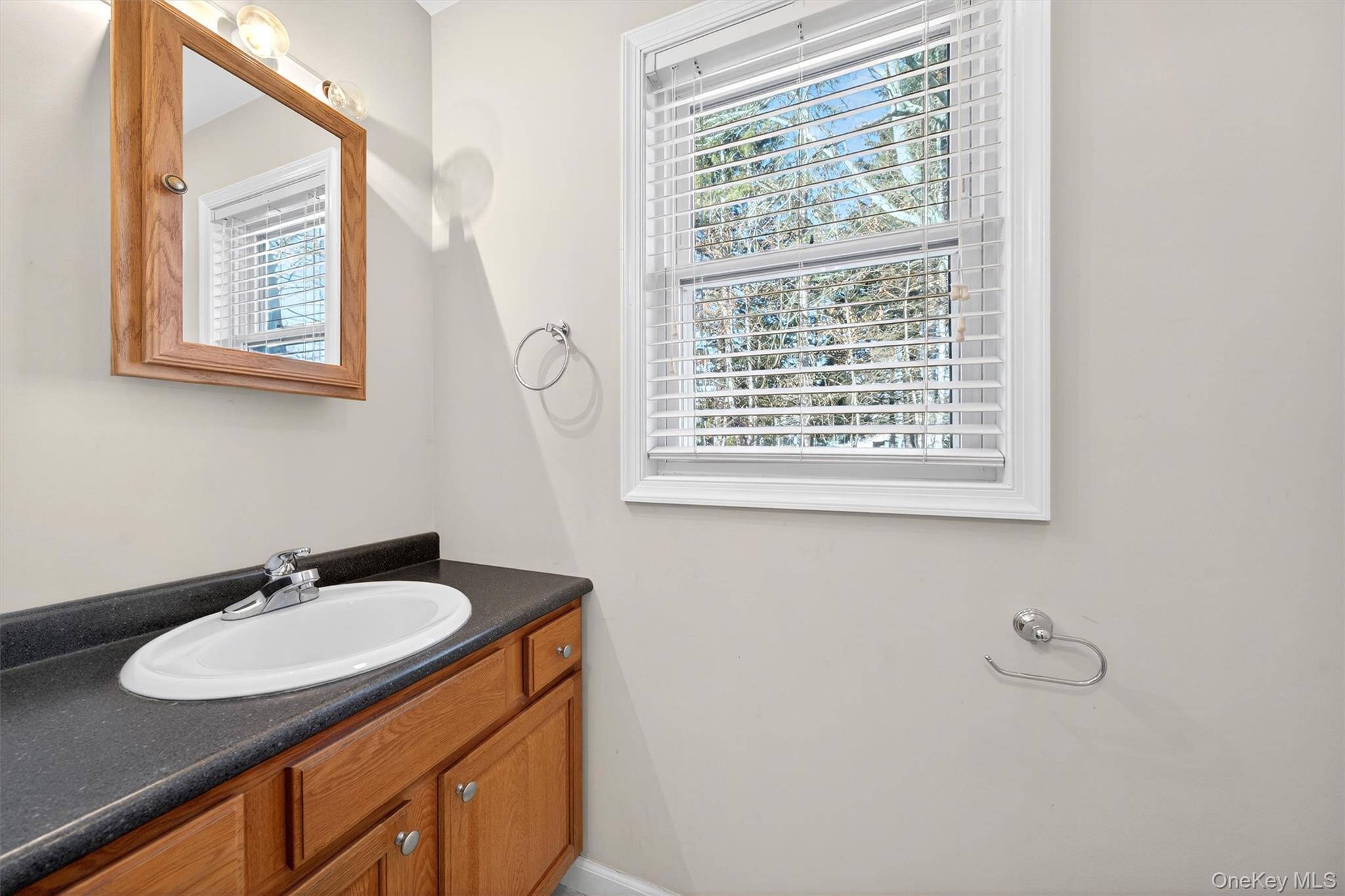 Single Family Gardner Orange County, NY 12771, MLS-944006-4