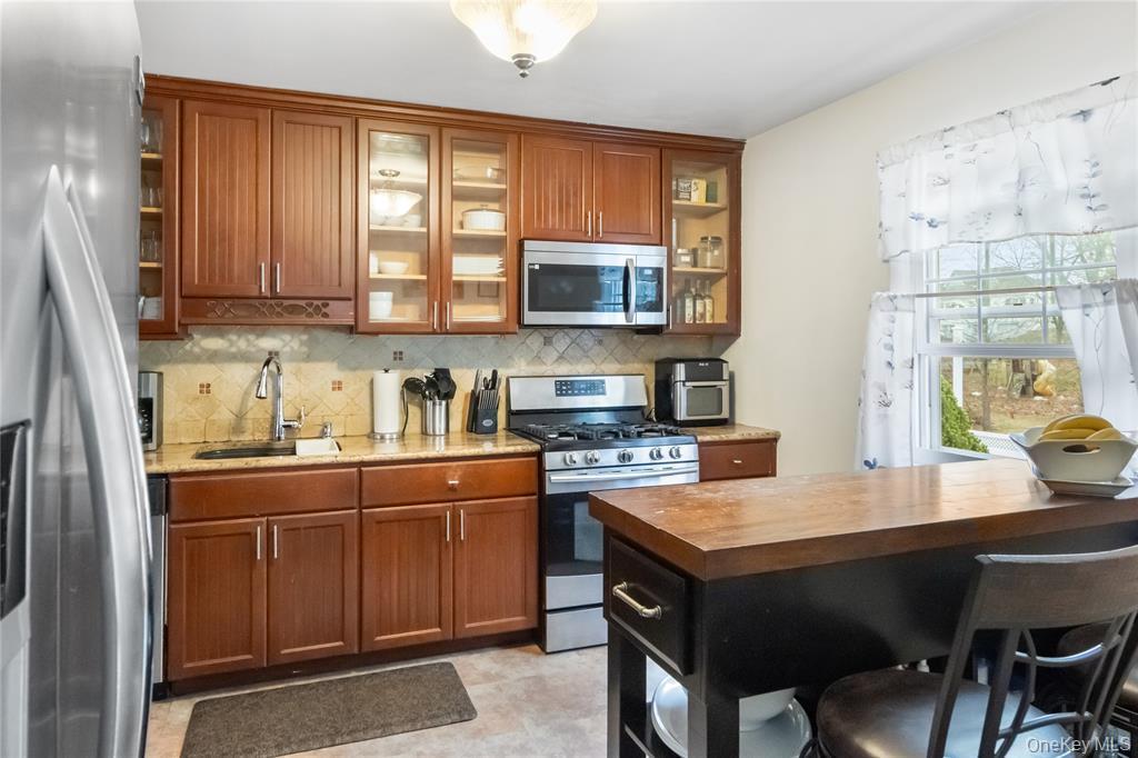 Single Family Newbury Orange County, NY 10950, MLS-944010-13