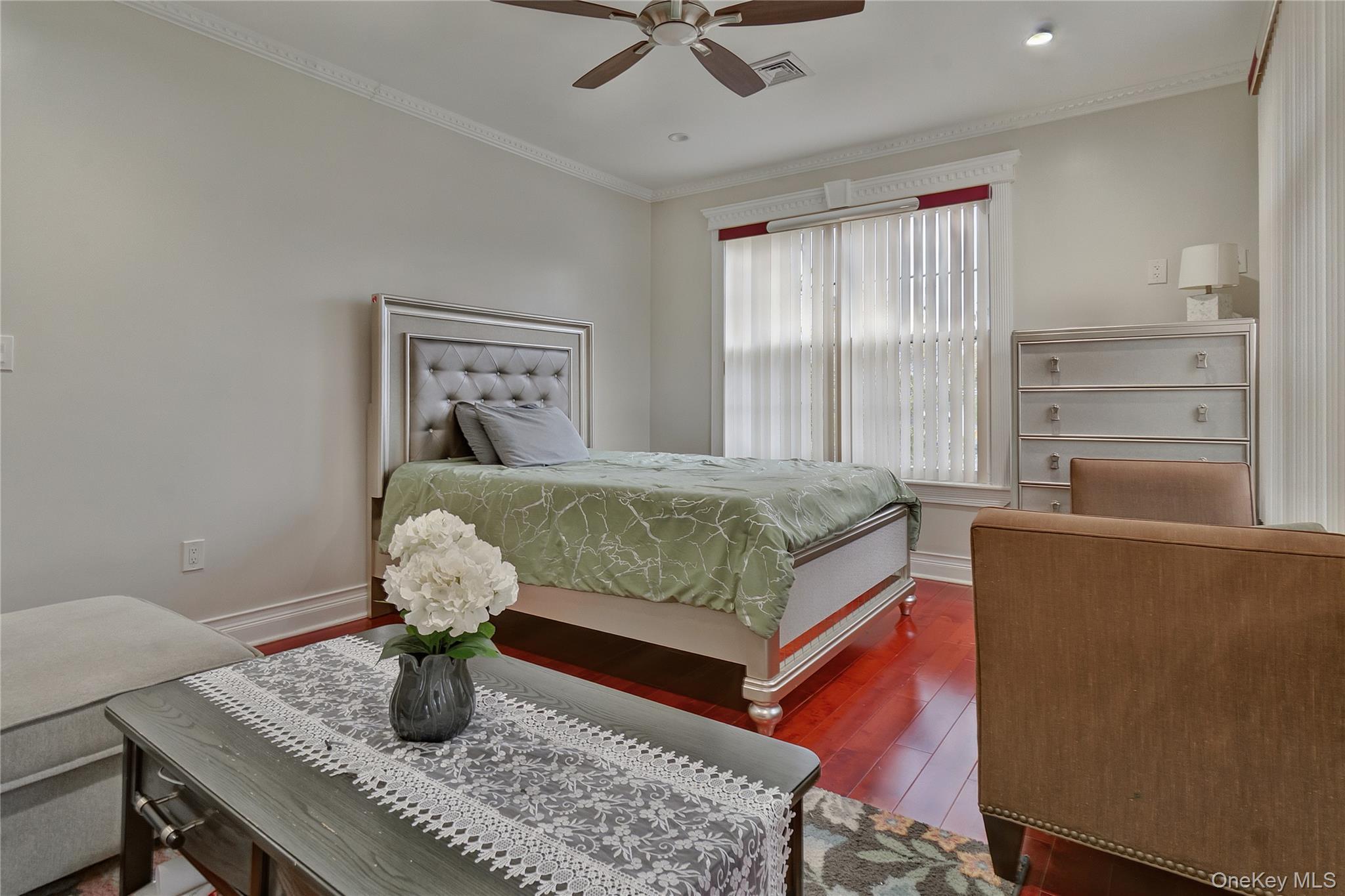 Single Family 109th Queens, NY 11412, MLS-944049-20