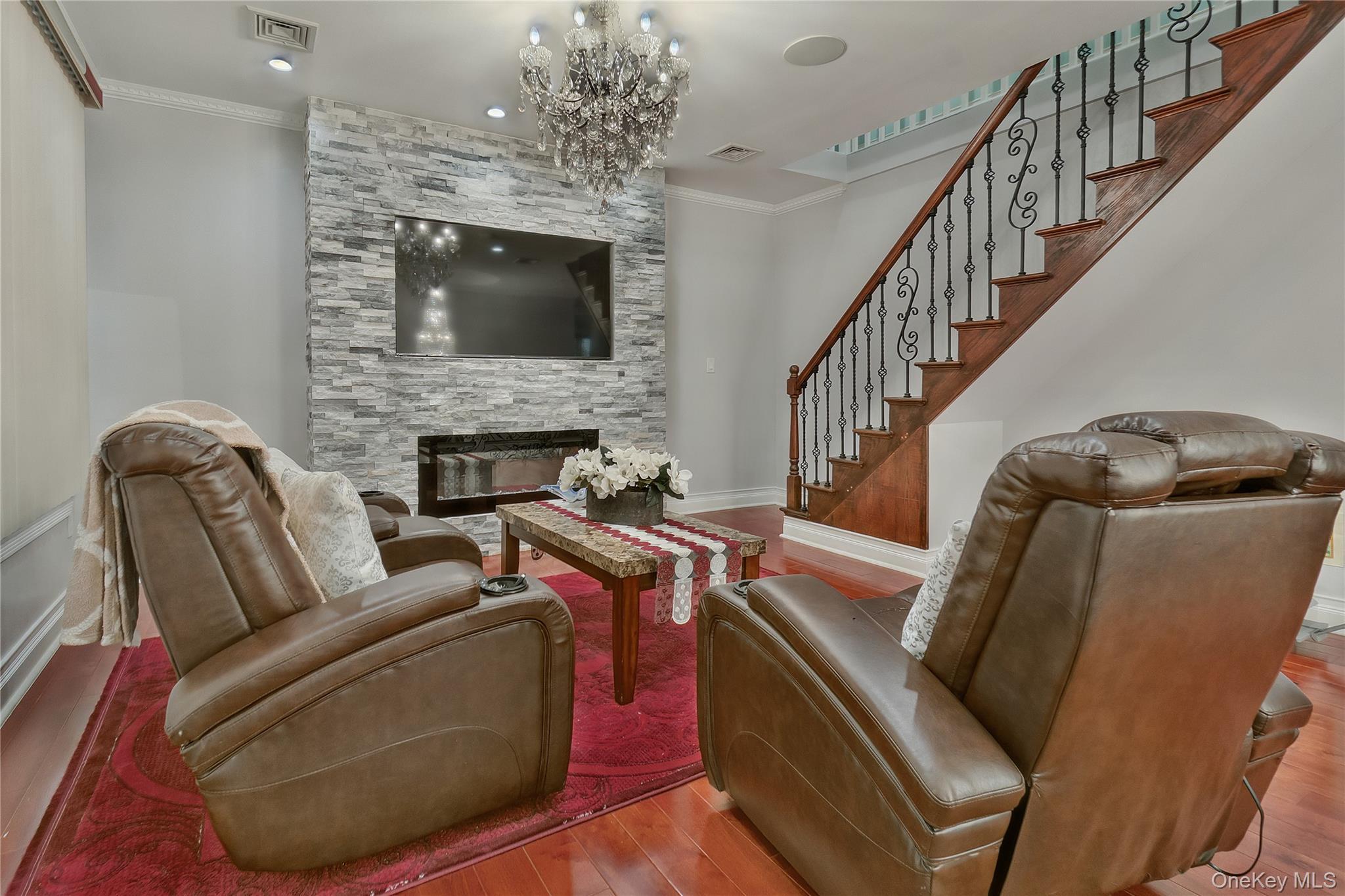 Single Family 109th Queens, NY 11412, MLS-944049-23