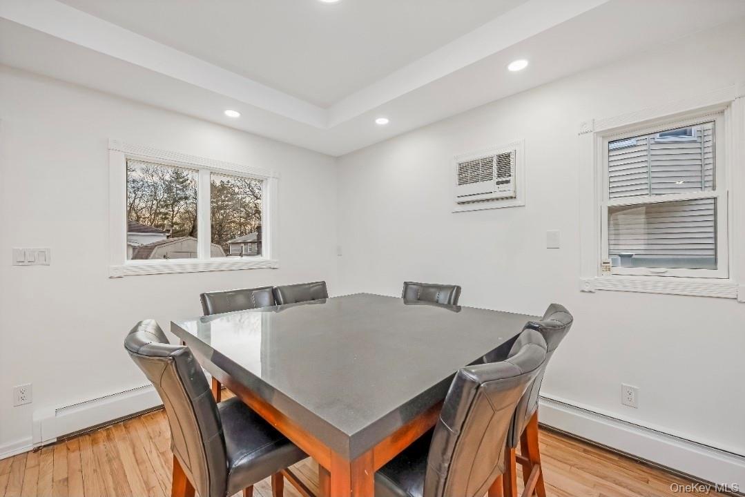 Single Family 5th Suffolk County, NY 11779, MLS-944051-19