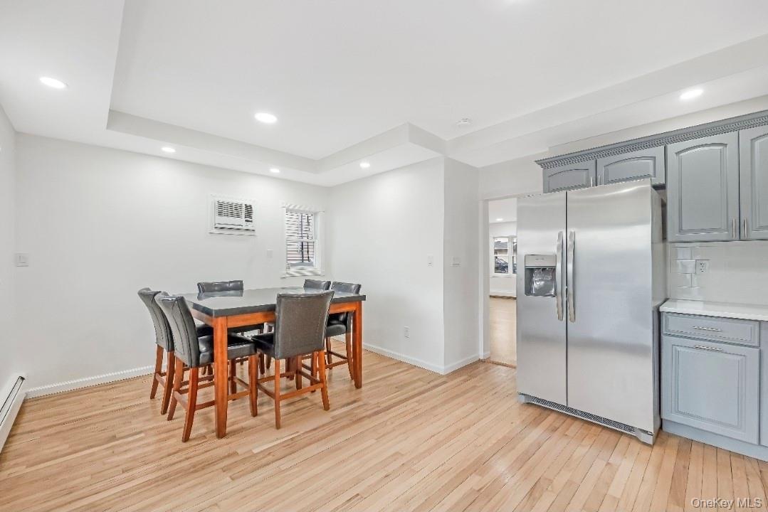 Single Family 5th Suffolk County, NY 11779, MLS-944051-25