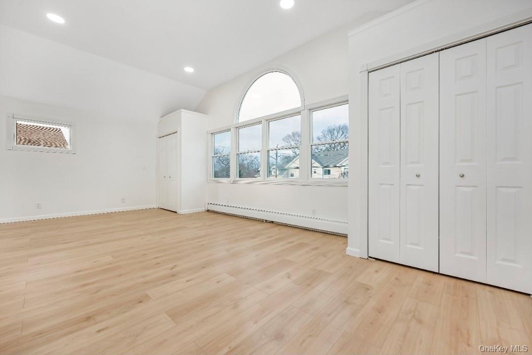 Single Family 5th Suffolk County, NY 11779, MLS-944051-27