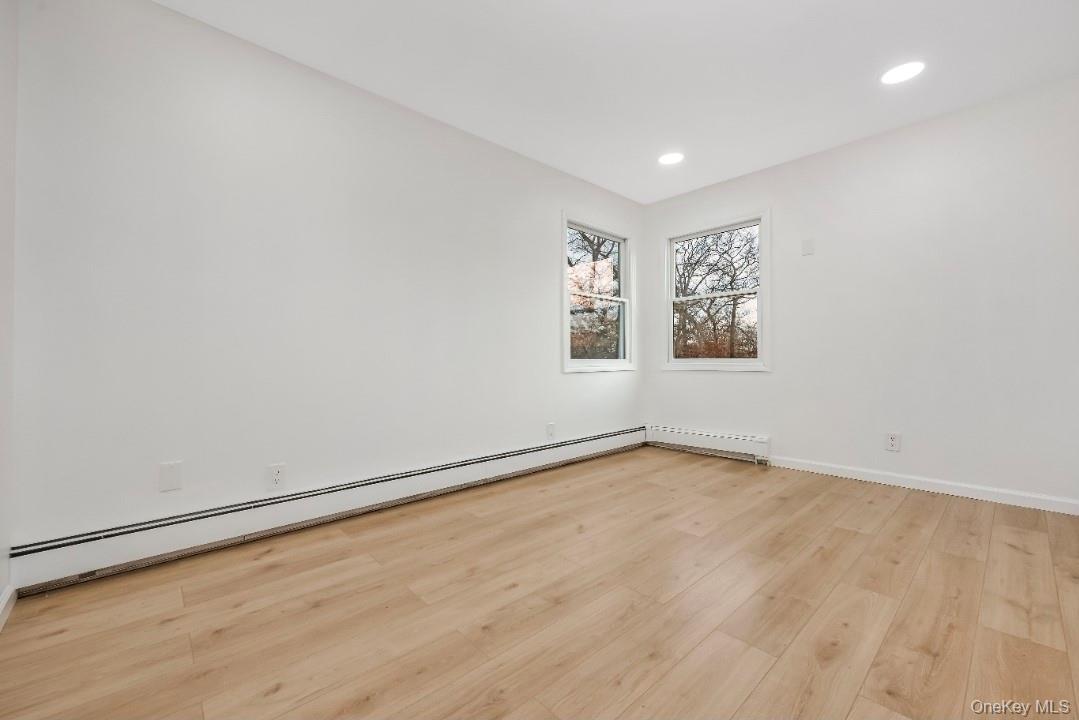 Single Family 5th Suffolk County, NY 11779, MLS-944051-28