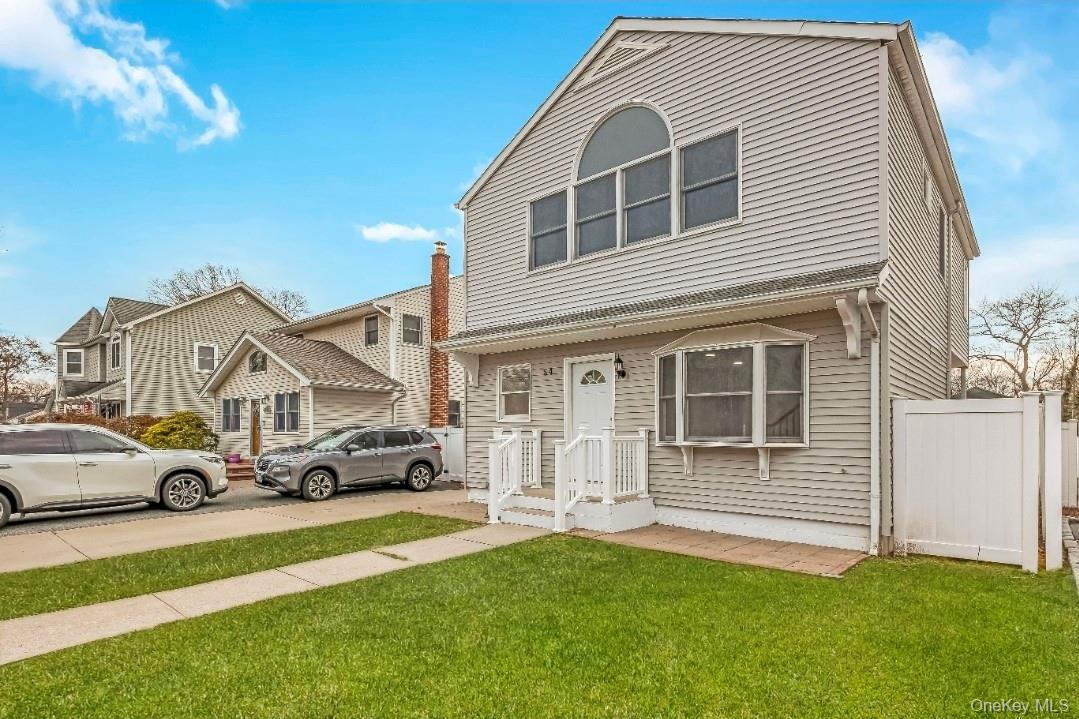 Single Family 5th Suffolk County, NY 11779, MLS-944051-3