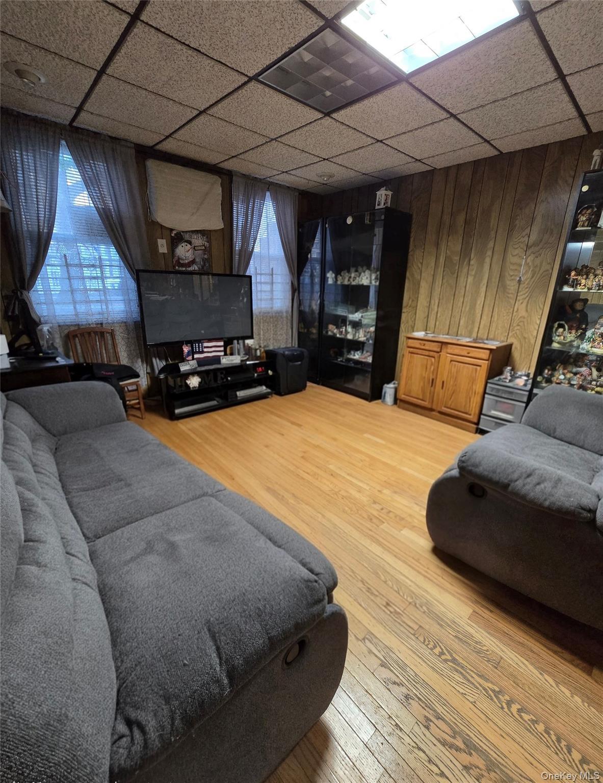 Single Family 95th  Queens, NY 11416, MLS-944063-20