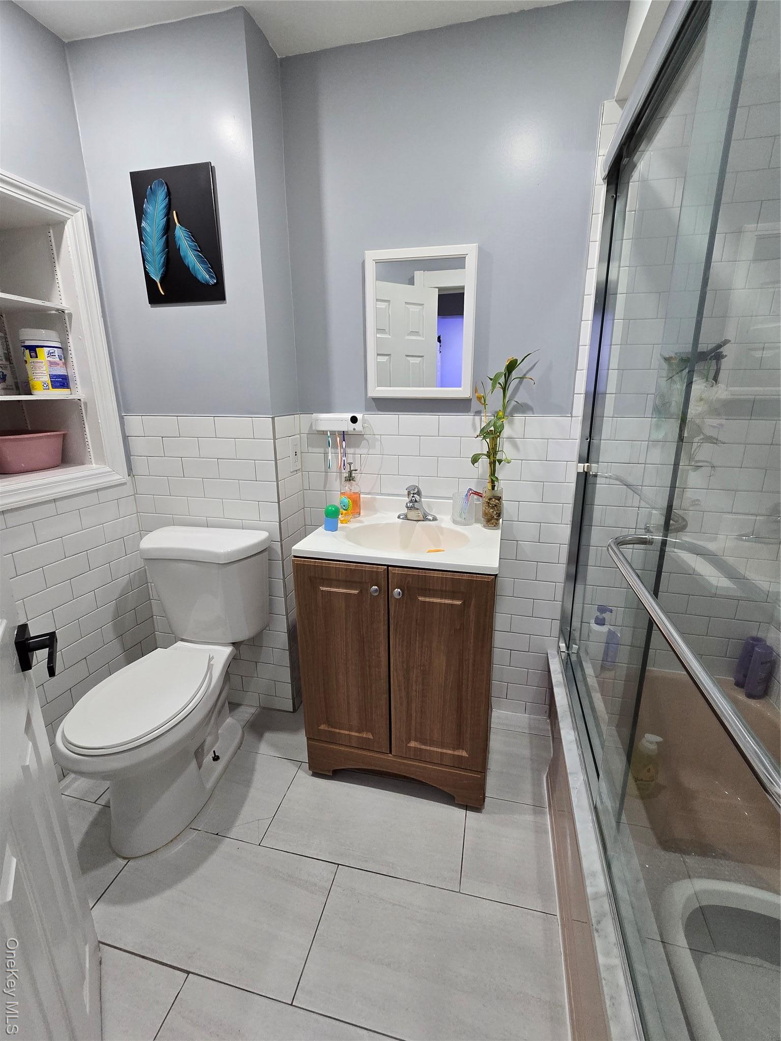 Single Family 95th Queens, NY 11416, MLS-944069-18