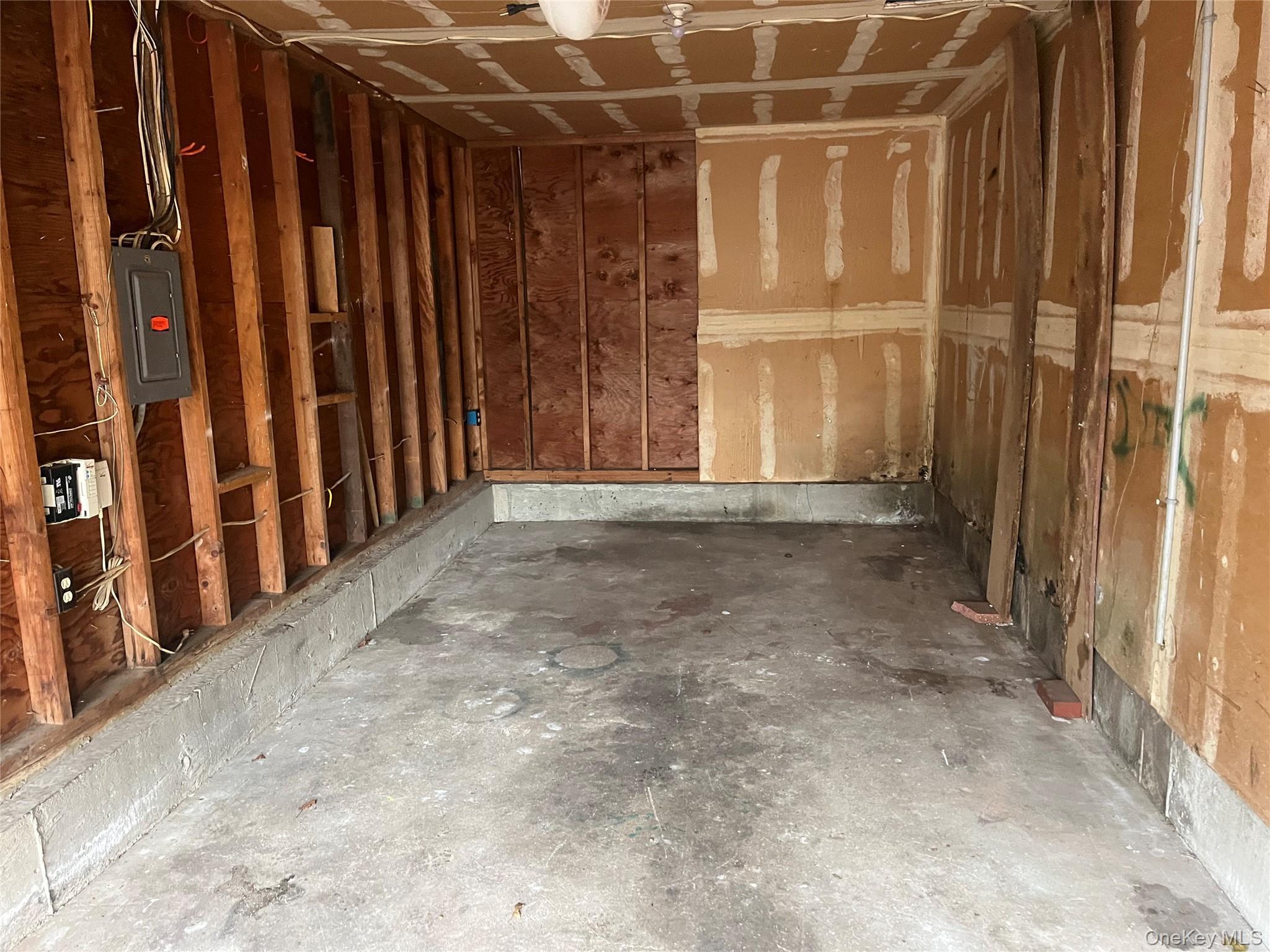 Single Family Connetquot  Suffolk County, NY 11722, MLS-944089-13