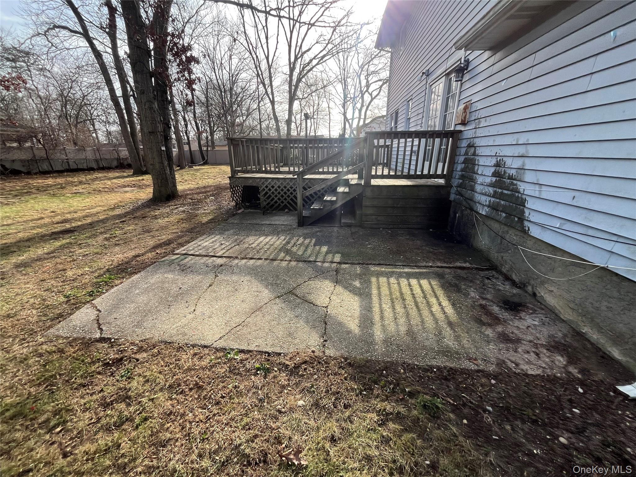 Single Family Connetquot  Suffolk County, NY 11722, MLS-944089-2