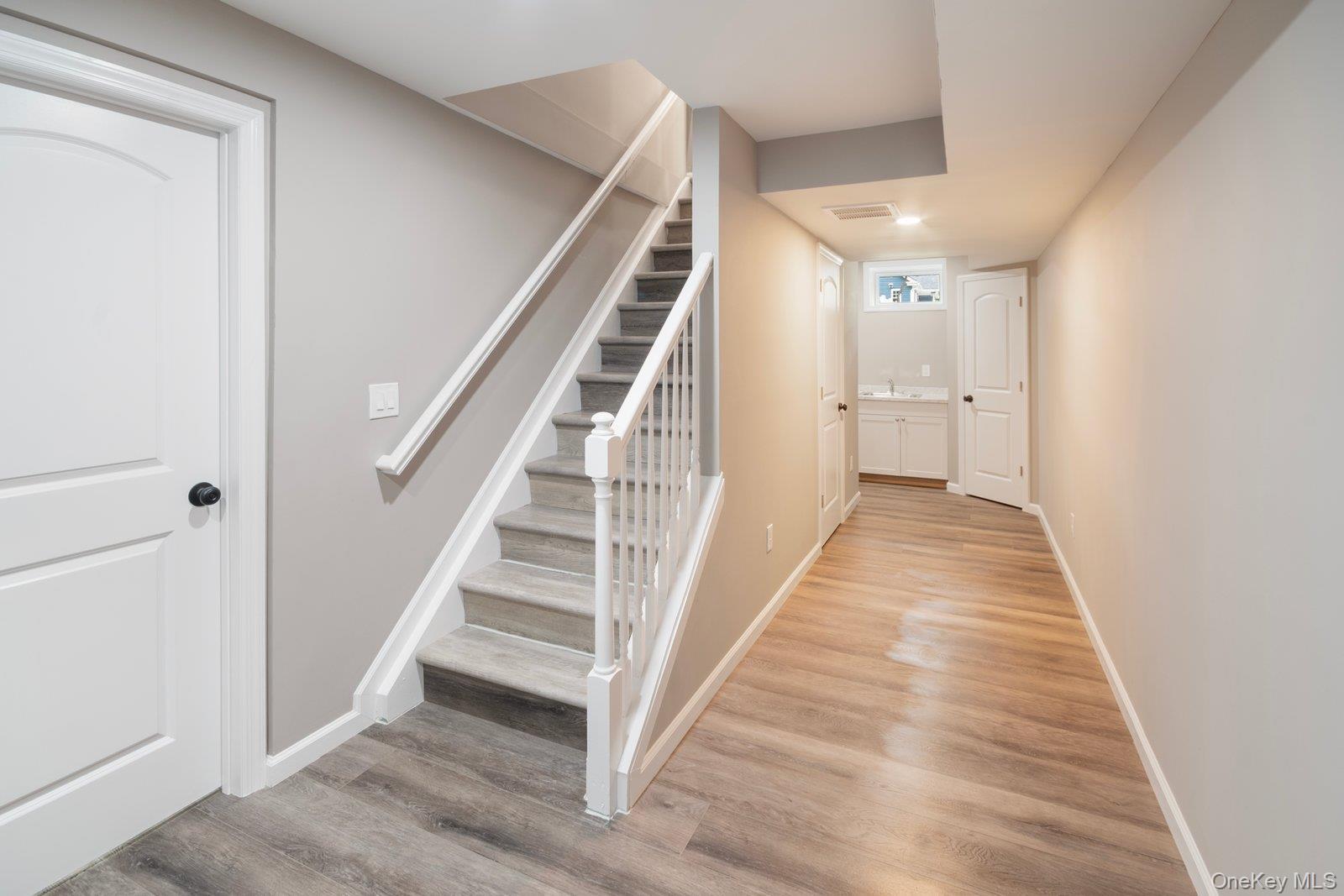 Single Family Granny  Suffolk County, NY 11763, MLS-944101-10