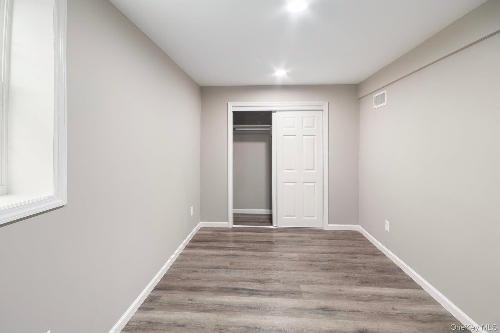 Single Family Granny  Suffolk County, NY 11763, MLS-944101-15