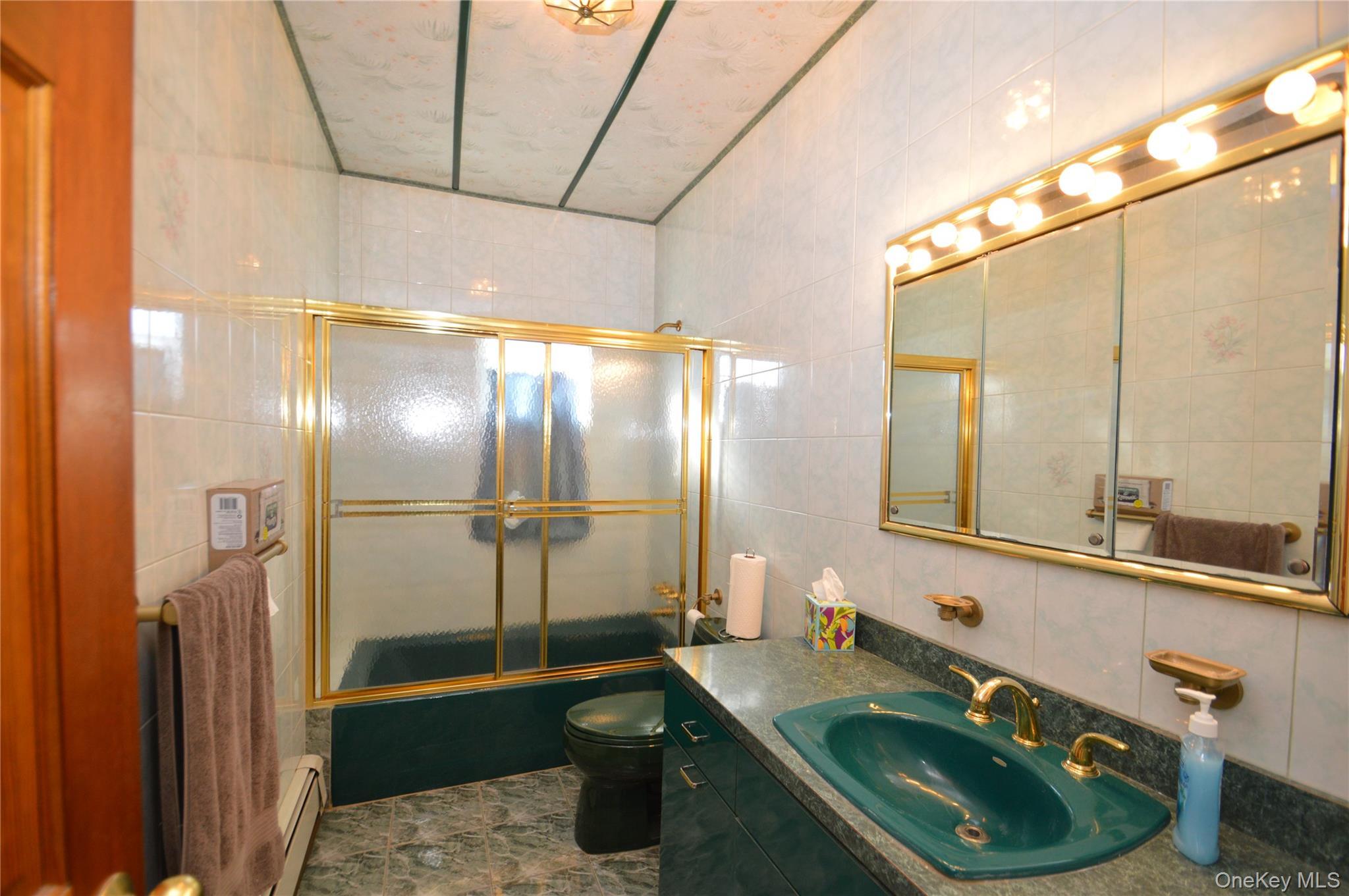 Single Family 83rd  Queens, NY 11379, MLS-944123-7