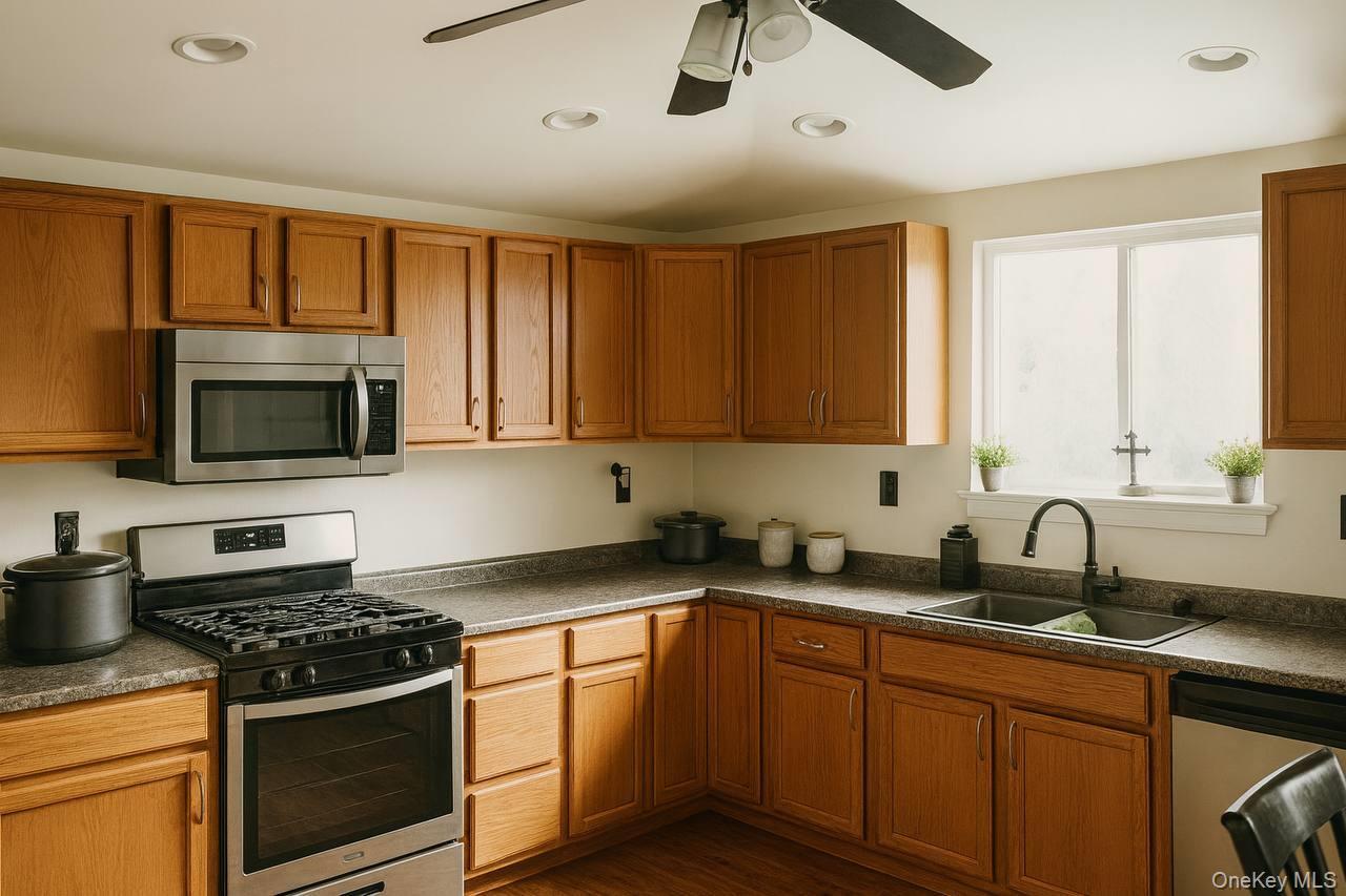 Single Family Schneider  Orange County, NY 10928, MLS-944133-2