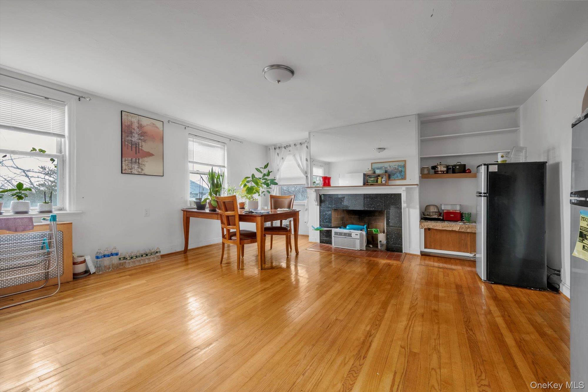 Single Family 161st  Queens, NY 11358, MLS-944147-10