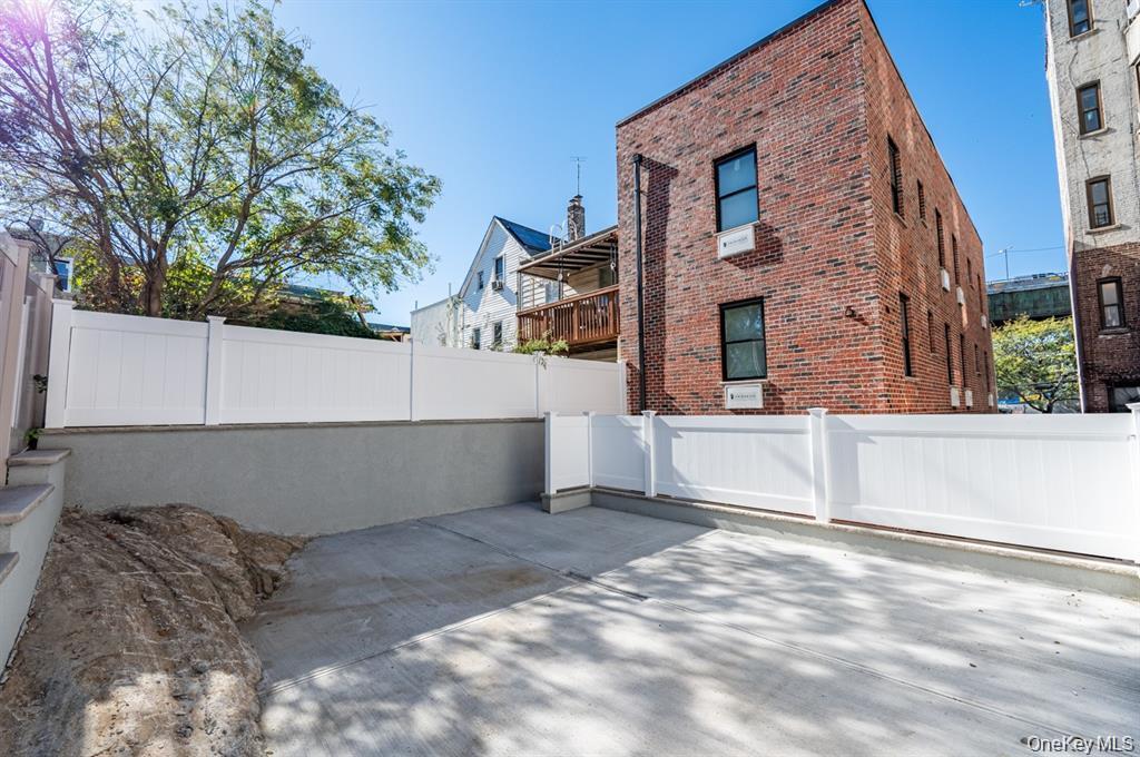 Single Family Morris Park  Bronx, NY 10460, MLS-944159-26