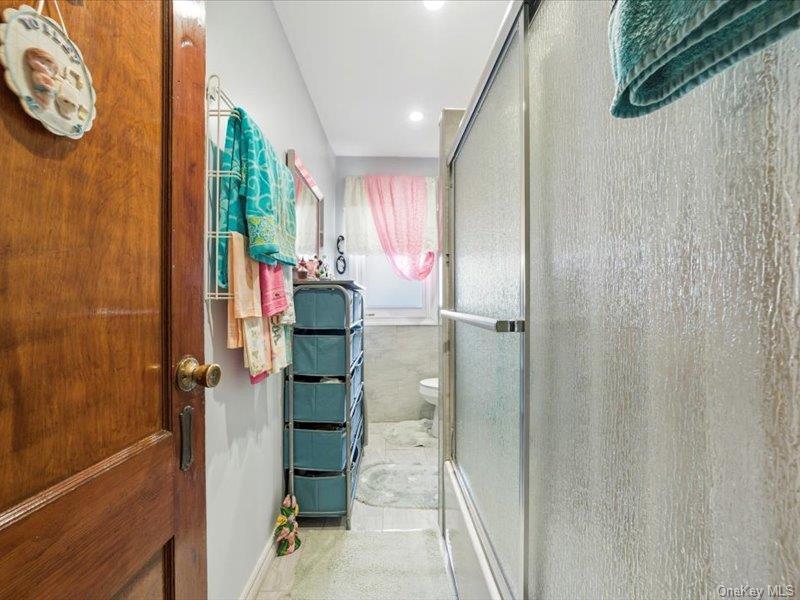 Single Family Eastchester Bronx, NY 10469, MLS-944181-21