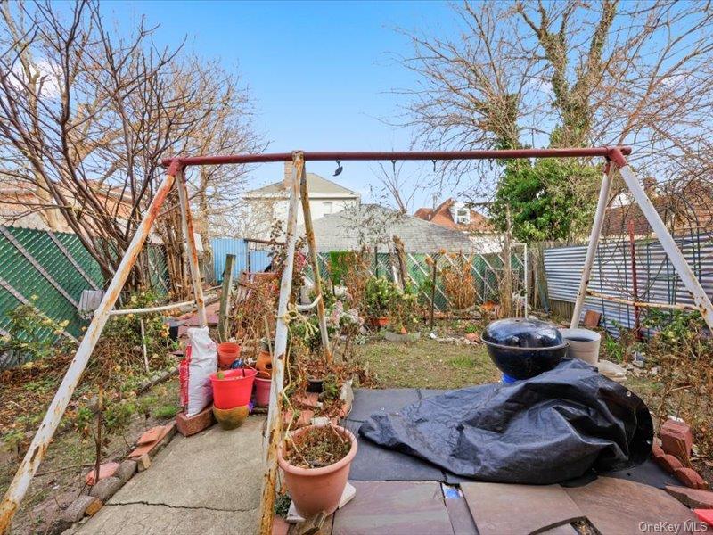 Single Family Eastchester Bronx, NY 10469, MLS-944181-30