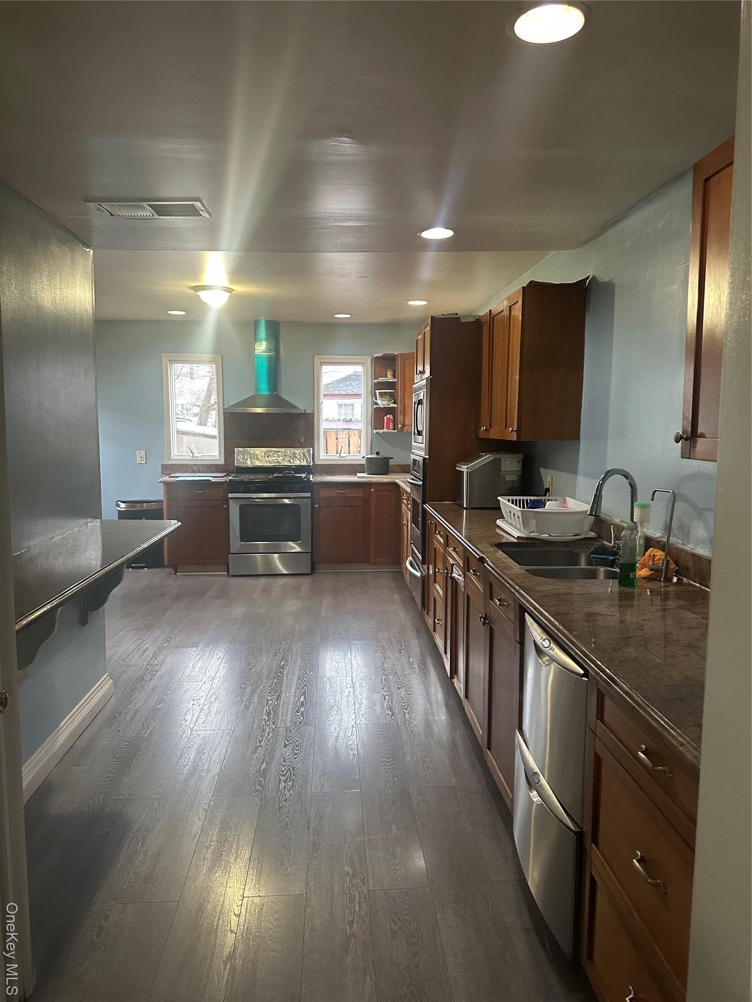 Single Family Marvin Nassau County, NY 11550, MLS-944220-4