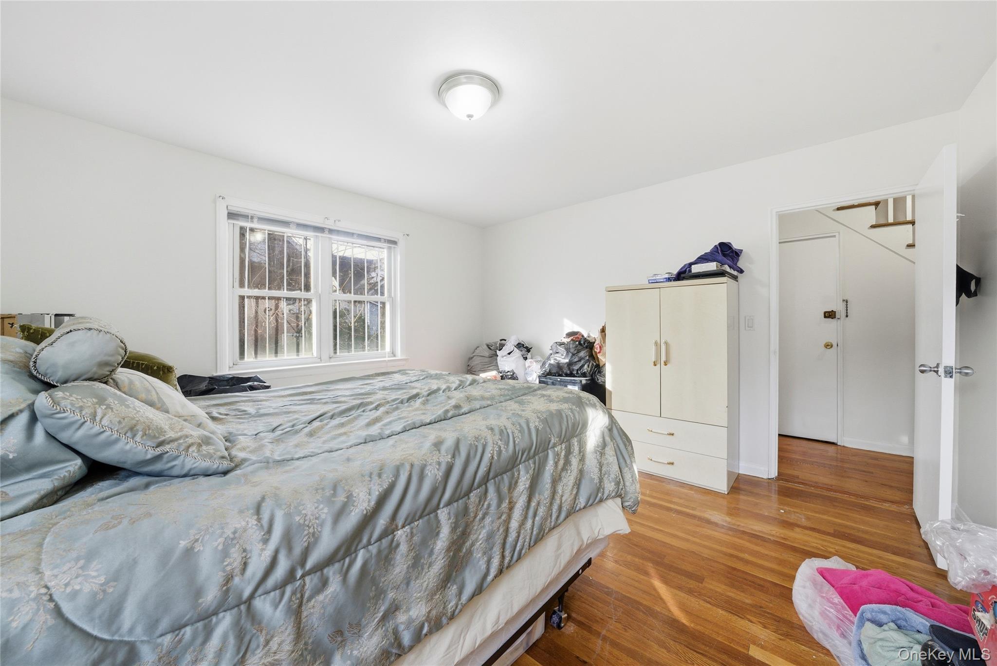 Single Family Monticello Bronx, NY 10466, MLS-944244-24