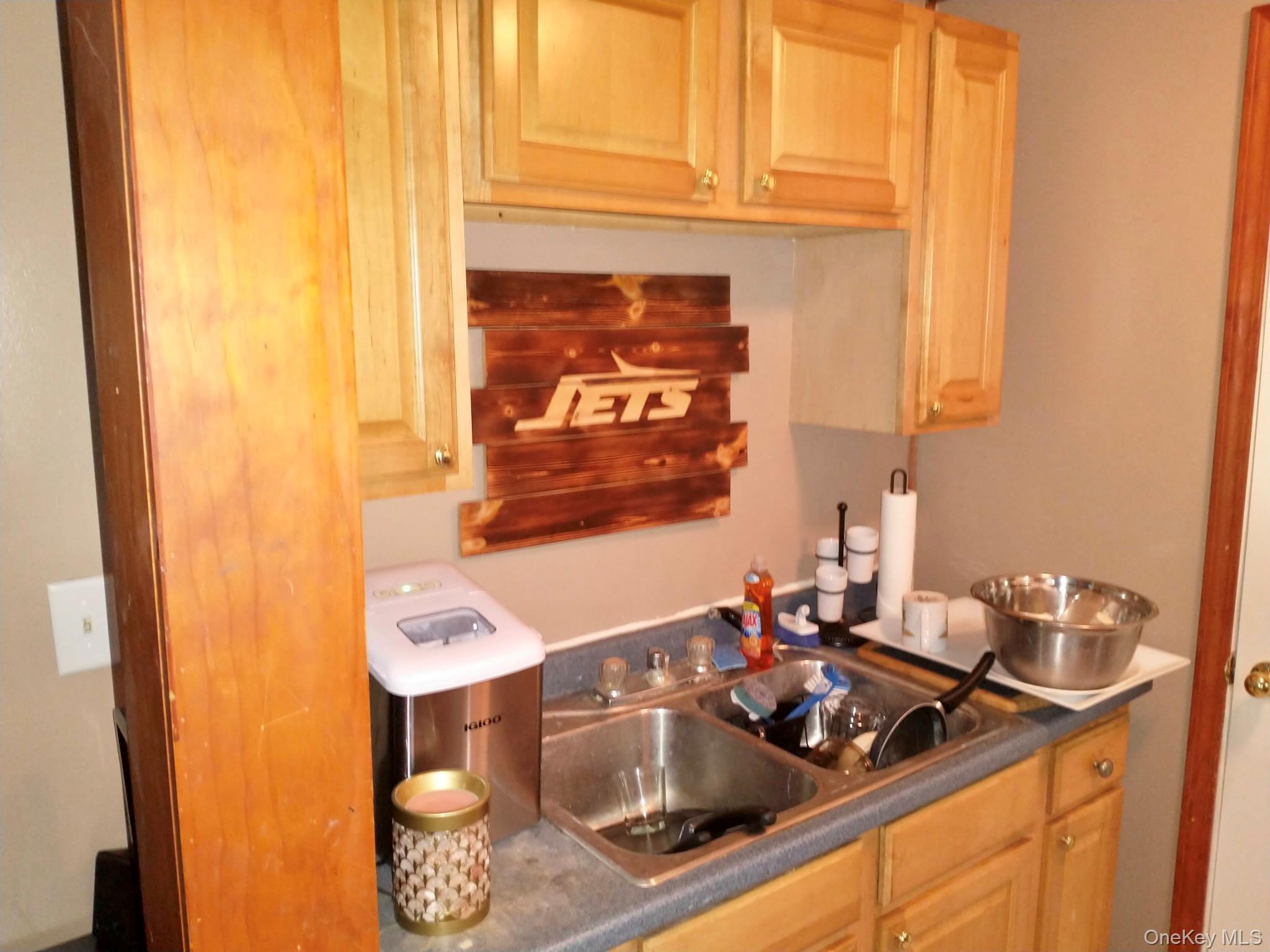 Single Family Albany Post  Ulster County, NY 12525, MLS-944249-13