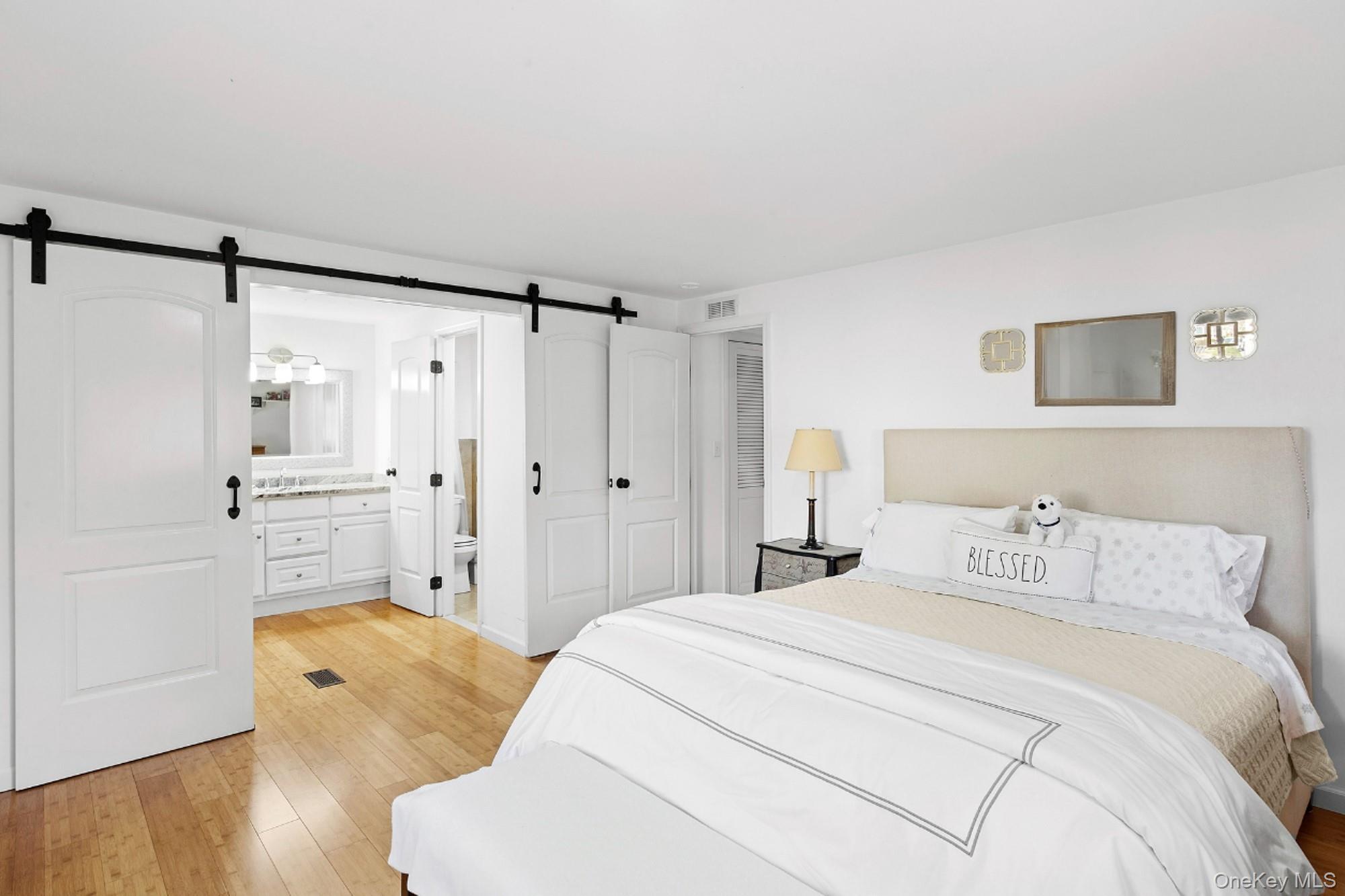 Single Family Riverleigh Suffolk County, NY 11901, MLS-944286-5