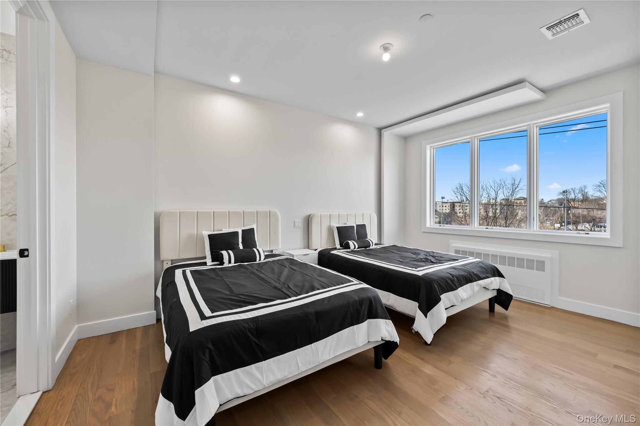 Condo Memorial  Rockland County, NY 10977, MLS-944298-24