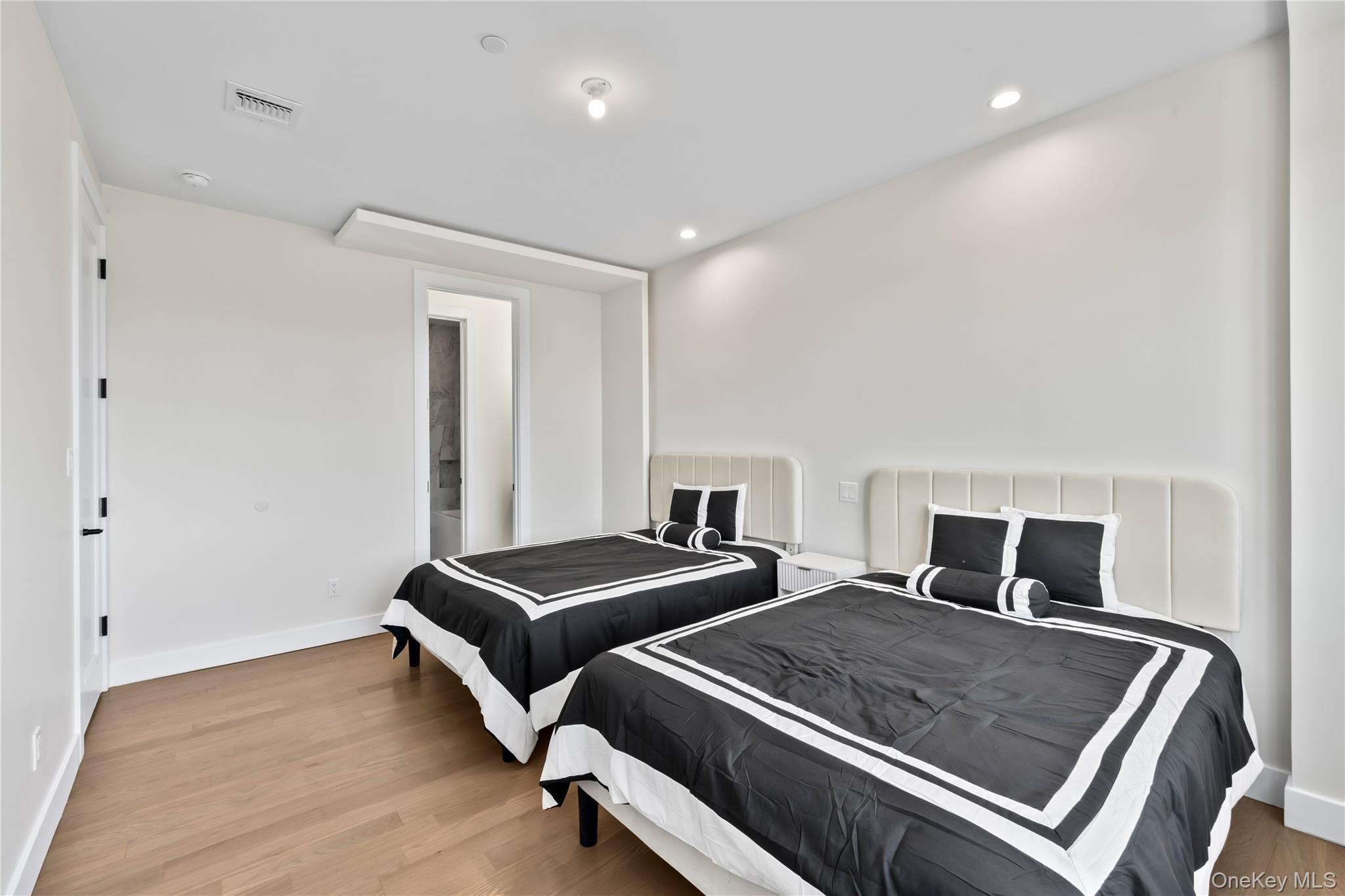 Condo Memorial  Rockland County, NY 10977, MLS-944298-27