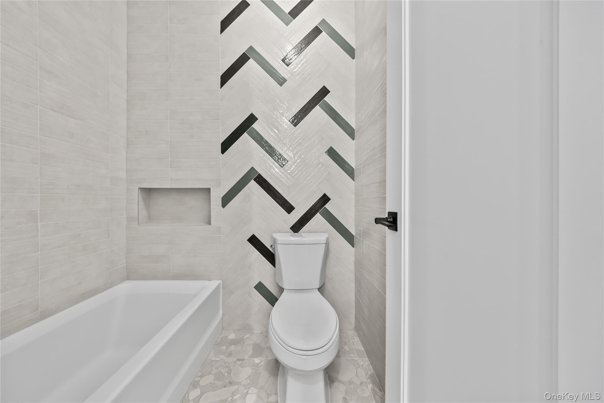 Condo Memorial  Rockland County, NY 10977, MLS-944298-38