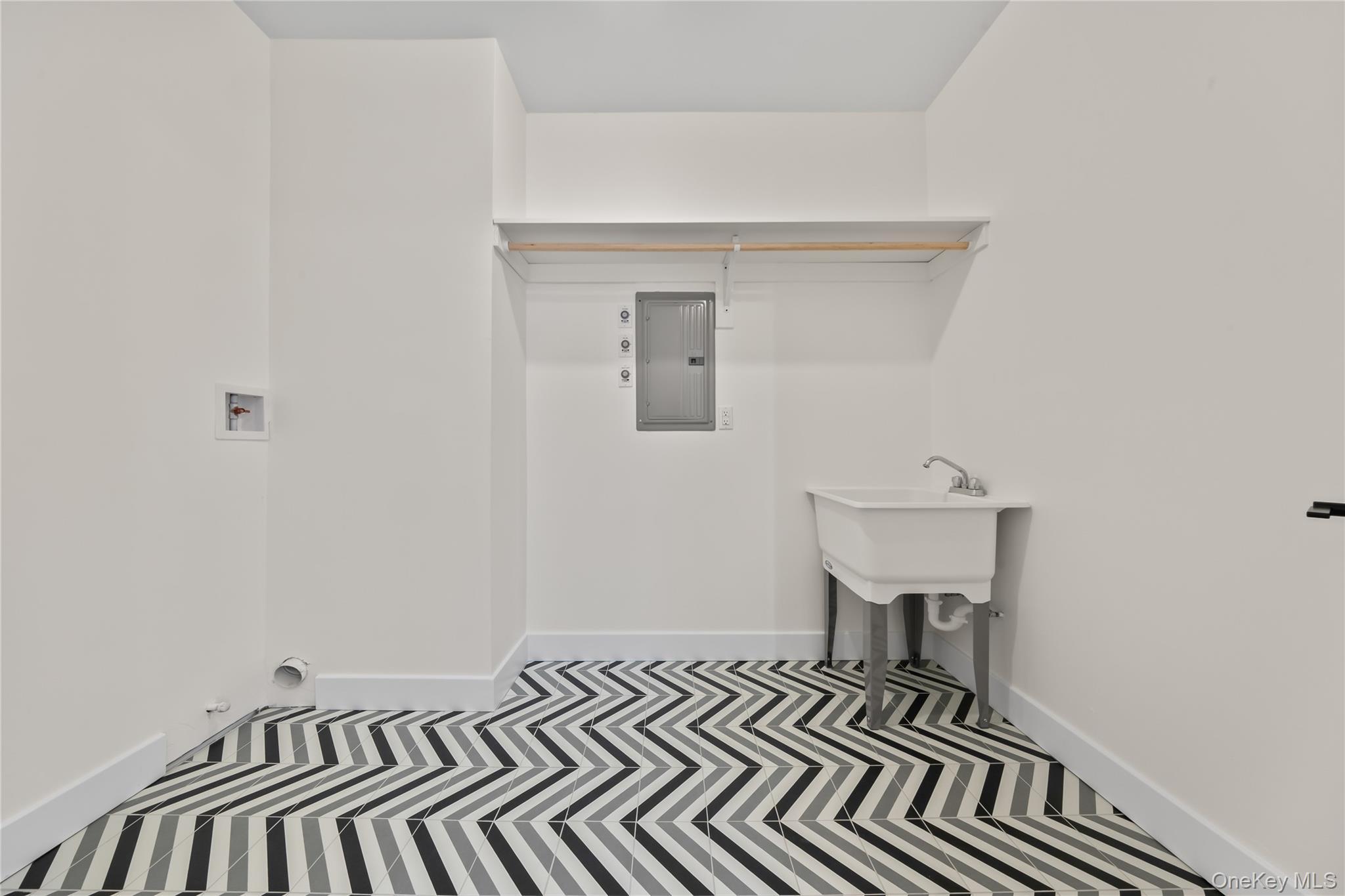 Condo Memorial  Rockland County, NY 10977, MLS-944298-40