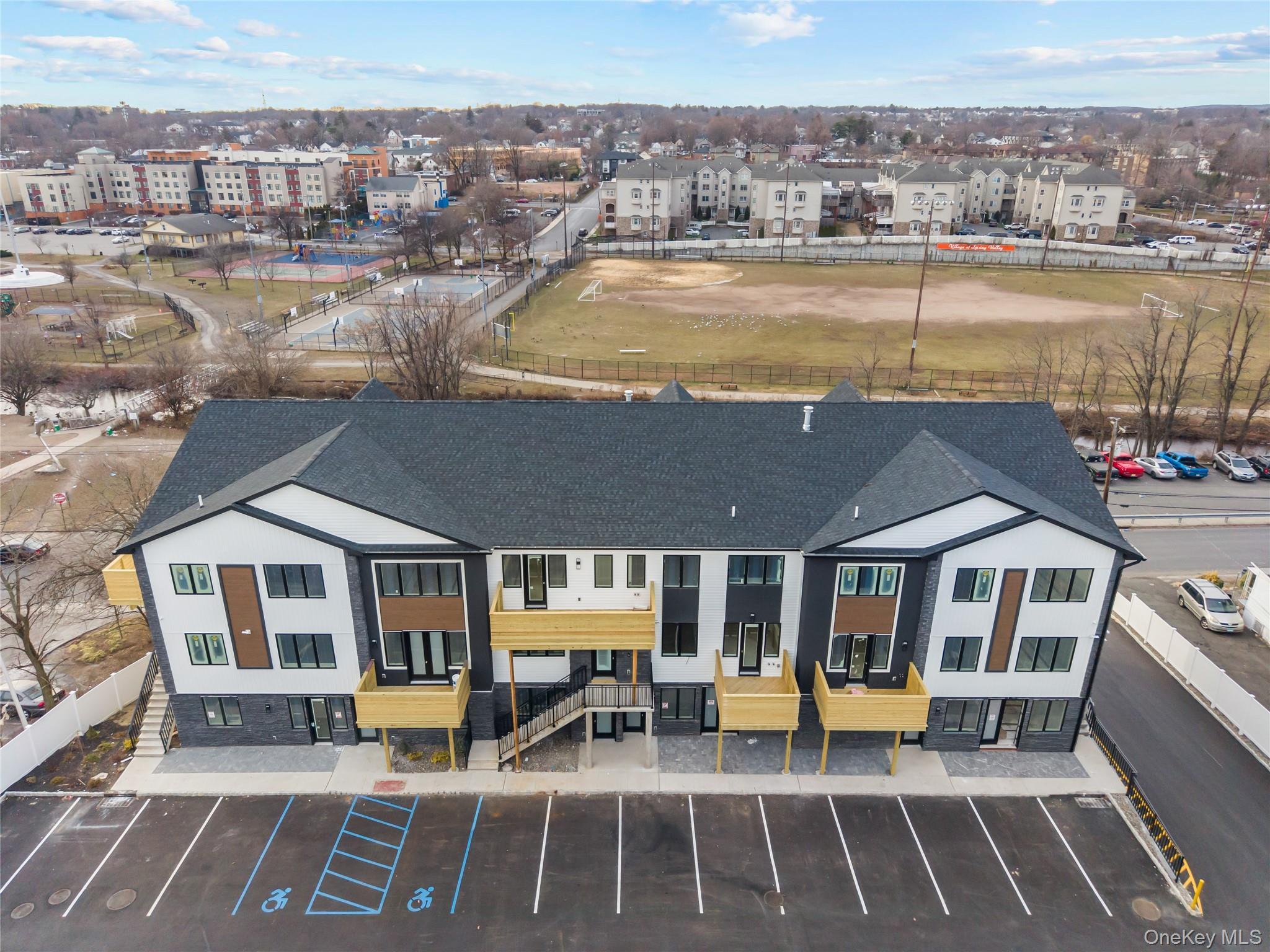 Condo Memorial  Rockland County, NY 10977, MLS-944298-43