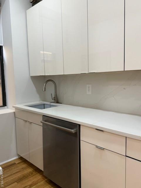 Apartment Wadsworth  Manhattan, NY 10033, MLS-944317-18