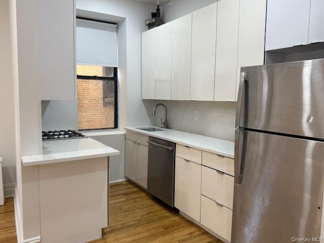 Apartment Wadsworth  Manhattan, NY 10033, MLS-944317-20