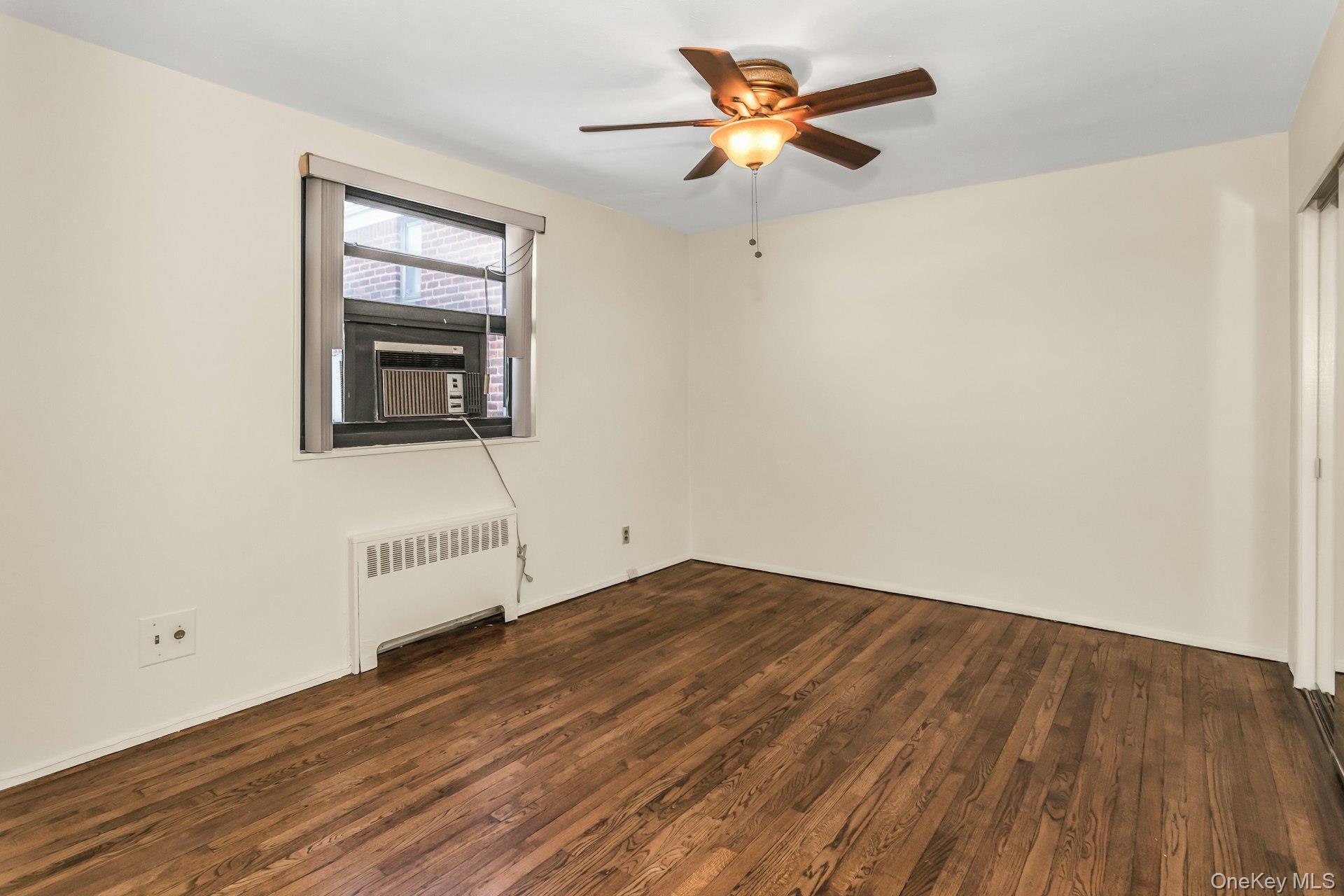 Coop Utopia Queens, NY 11357, MLS-944319-9