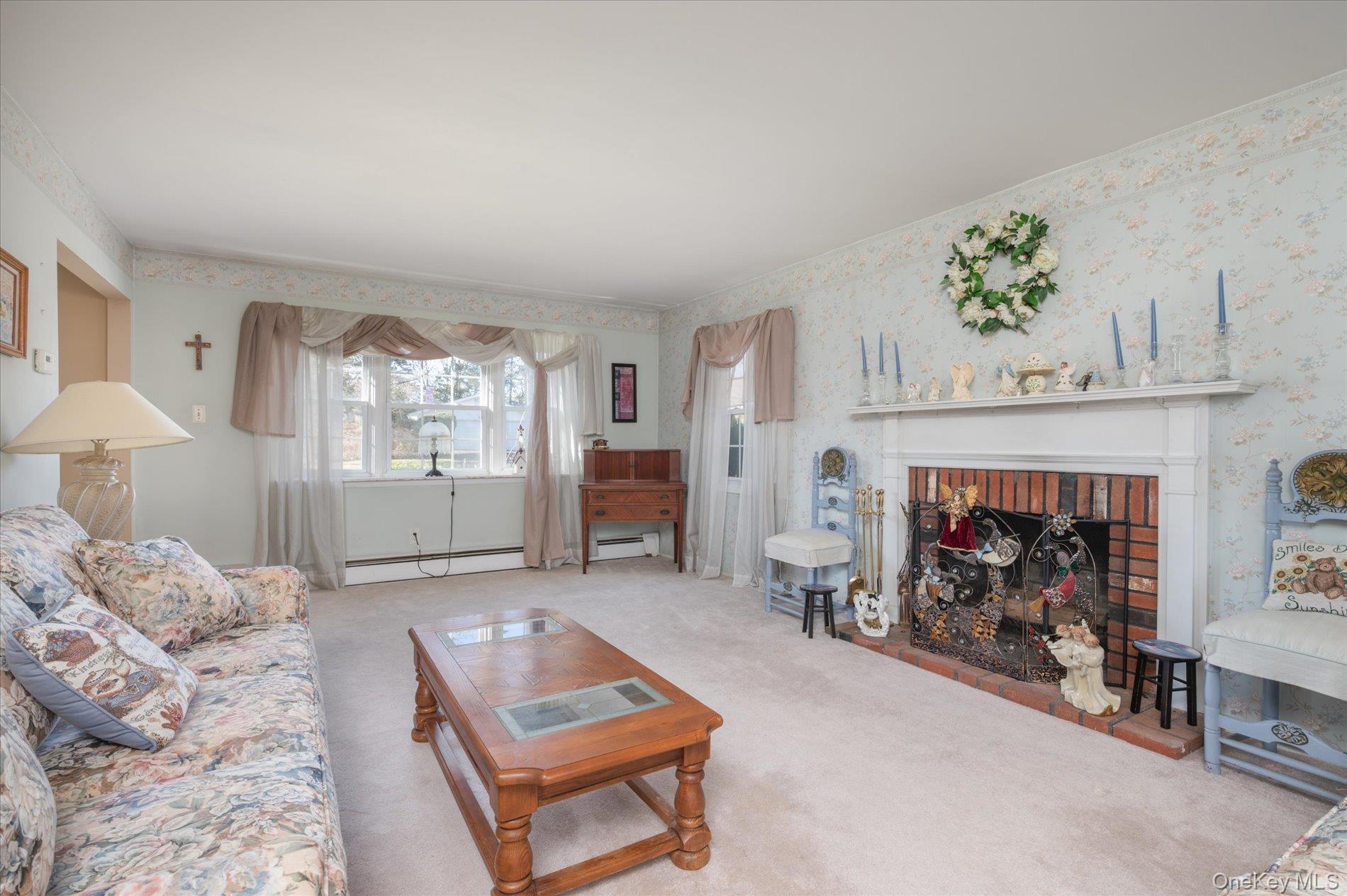 Single Family Wedgewood Suffolk County, NY 11727, MLS-944335-12