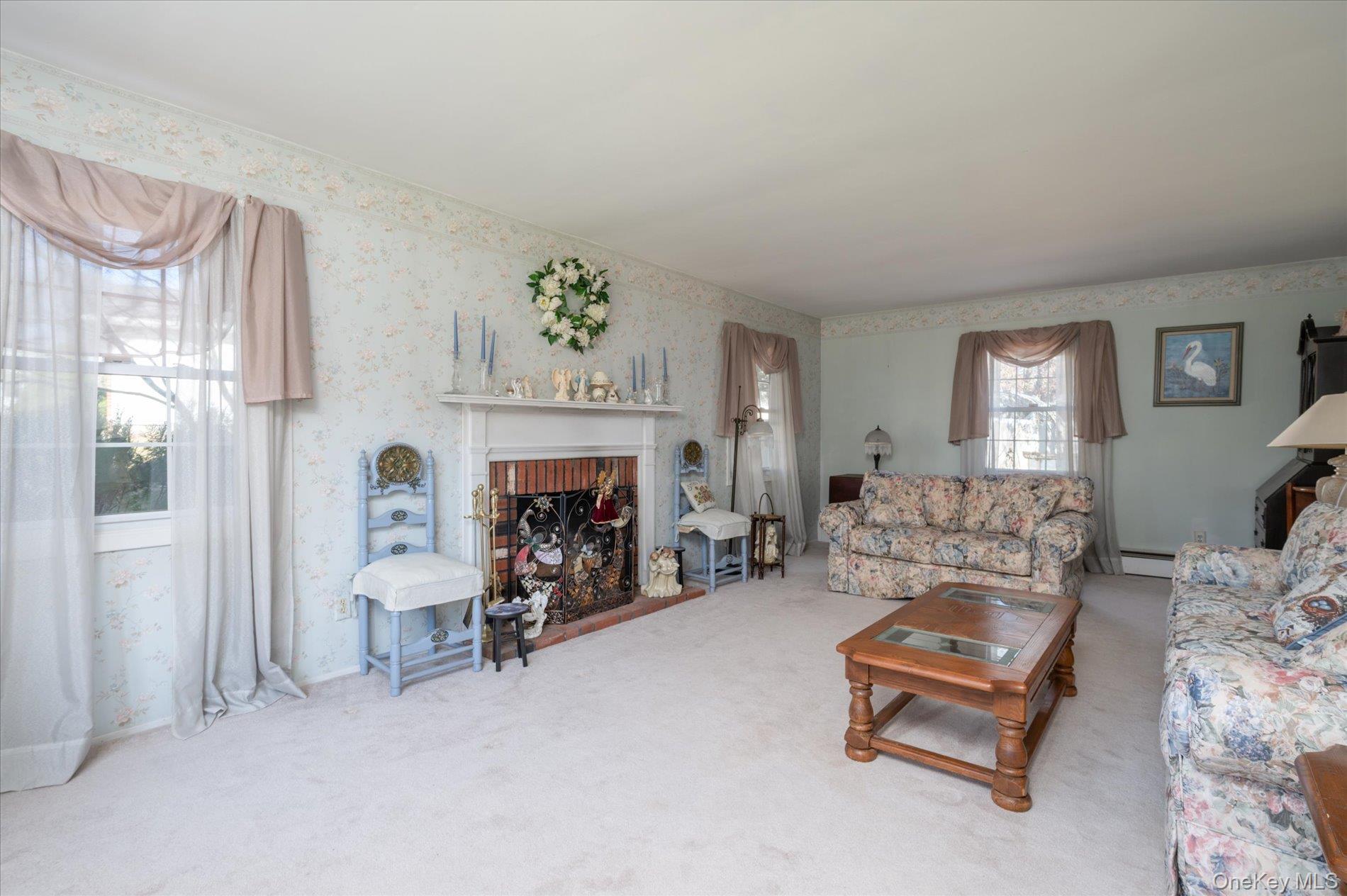 Single Family Wedgewood Suffolk County, NY 11727, MLS-944335-13