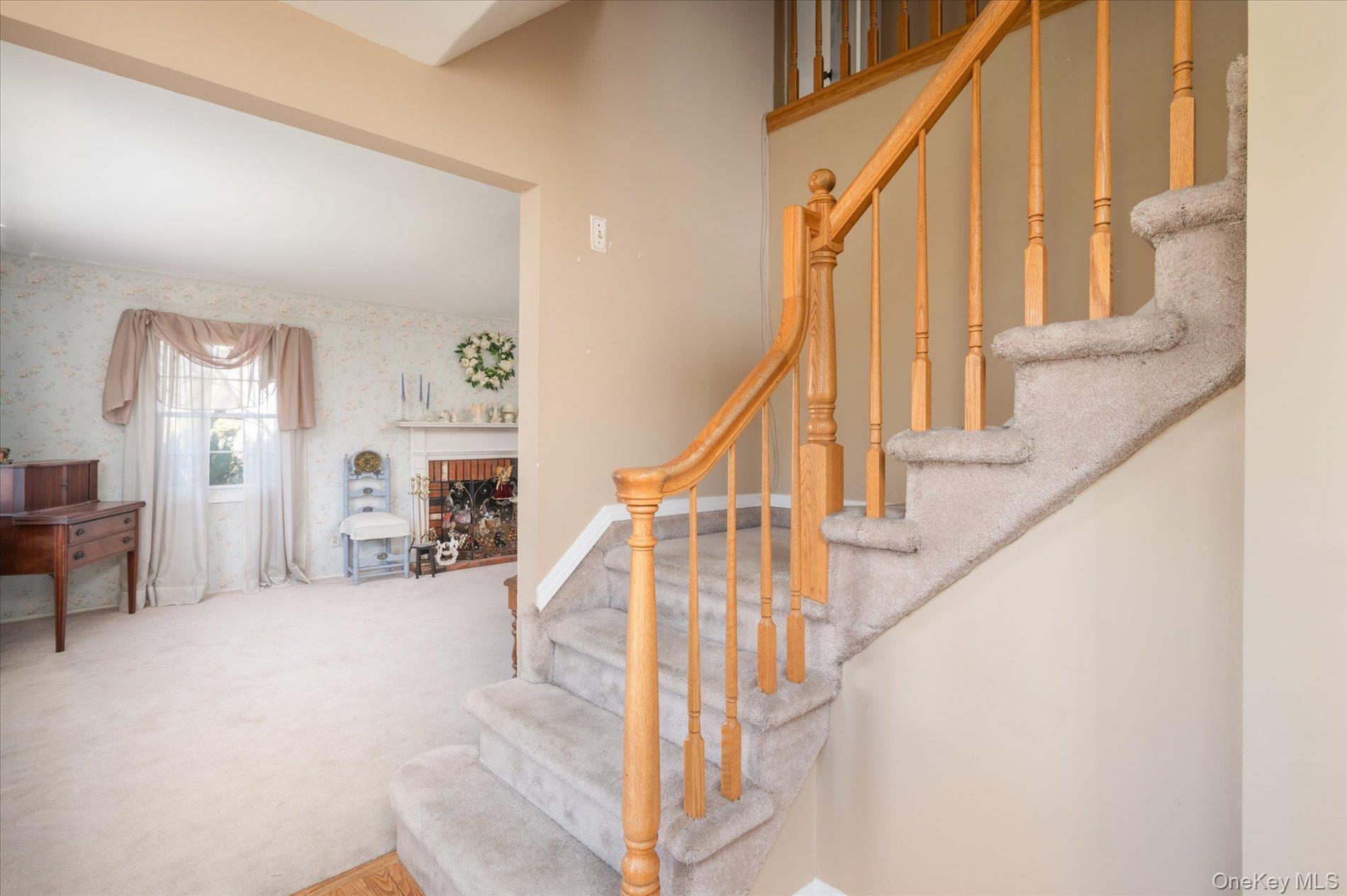 Single Family Wedgewood Suffolk County, NY 11727, MLS-944335-15