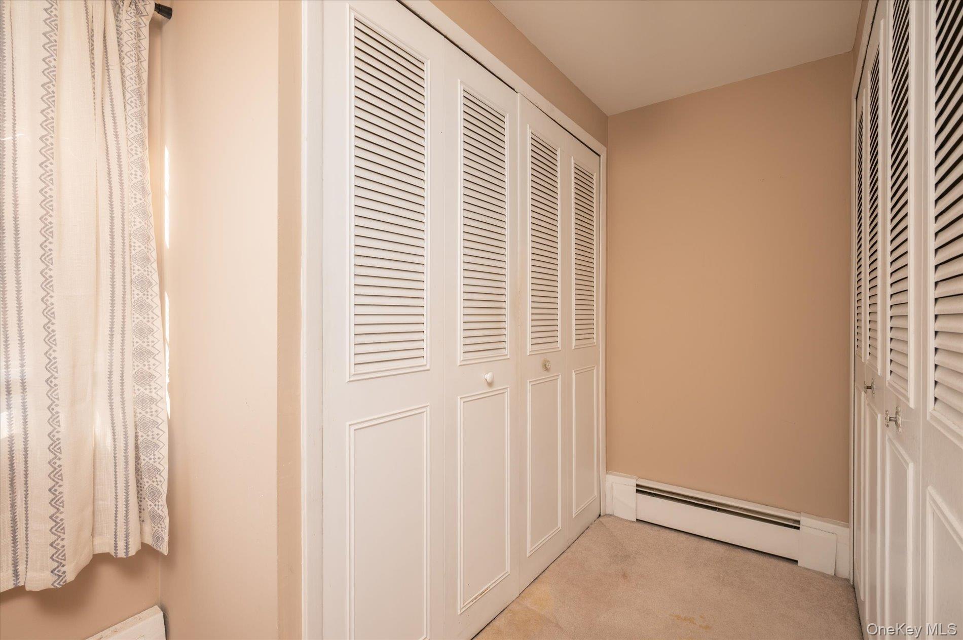 Single Family Wedgewood Suffolk County, NY 11727, MLS-944335-23