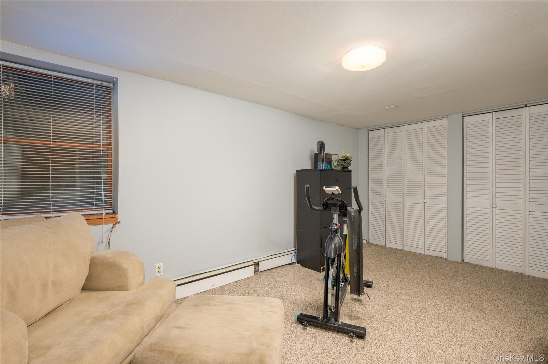 Single Family Wedgewood Suffolk County, NY 11727, MLS-944335-28