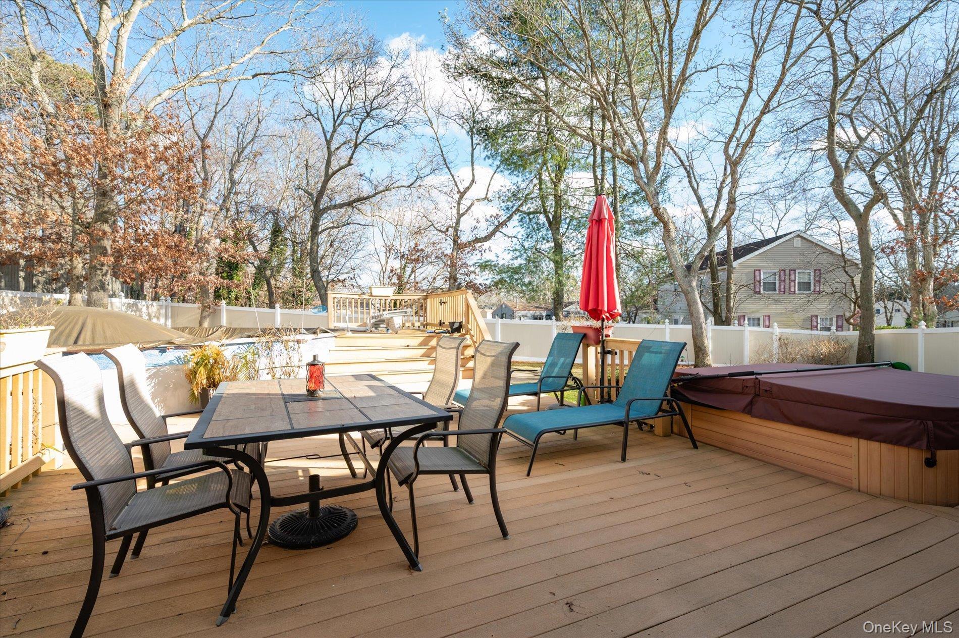 Single Family Wedgewood Suffolk County, NY 11727, MLS-944335-30