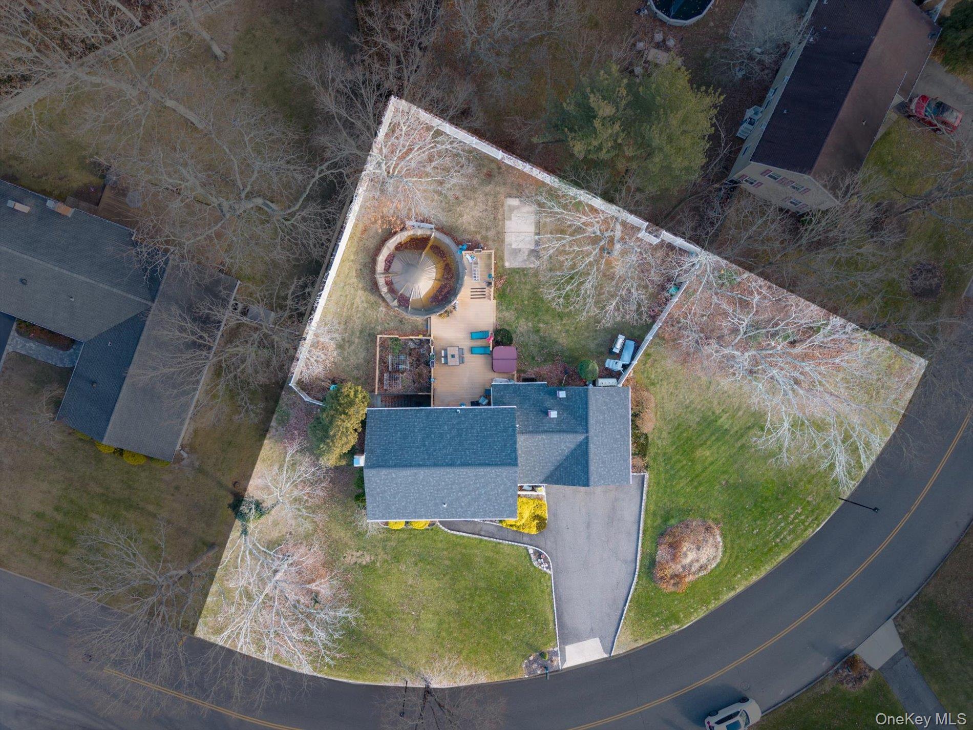 Single Family Wedgewood Suffolk County, NY 11727, MLS-944335-4