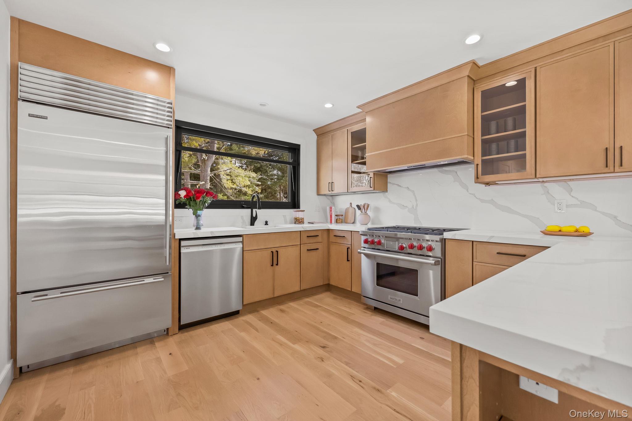 Single Family Sound Beach Out Of Area, NY 06870, MLS-944344-10